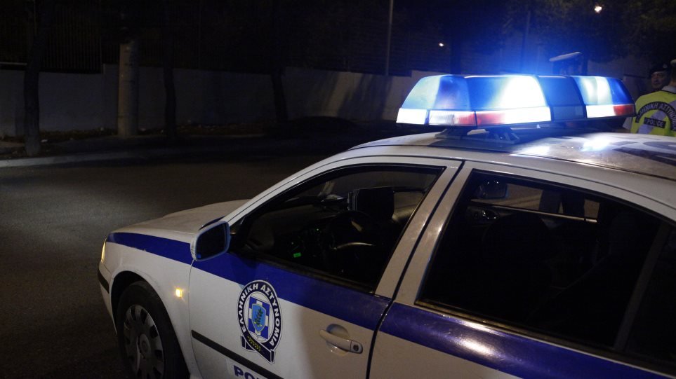 Πάτρα: γυναίκα πήδηξε από το μπαλκόνι για να γλιτώσει ξυλοδαρμό από τον σύντροφο της (βίντεο)