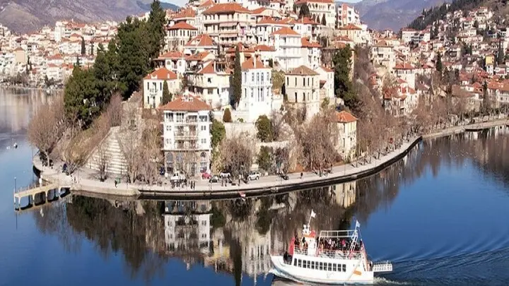 Η Καστοριά στις πόλεις με τους περισσότερους επιτυχόντες στις Πανελλαδικές