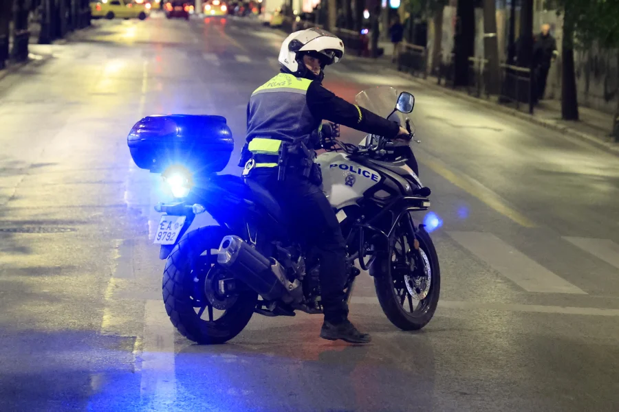 Μεγάλη επιχείρηση της ΕΛΑΣ για κύκλωμα με απάτες σε όλη την Ελλάδα