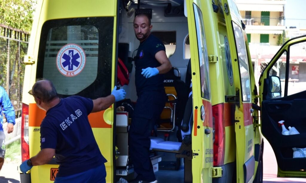ΕΚΑΒ: Μια εβδομάδα μπορεί να κρατήσει μια ζωή