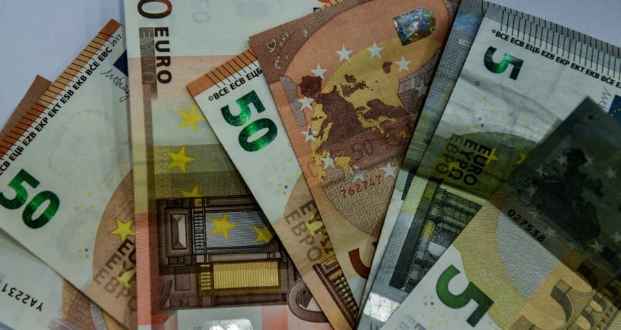 Οι νέες ασφαλιστικές εισφορές το 2025 – Αύξηση 2,7%