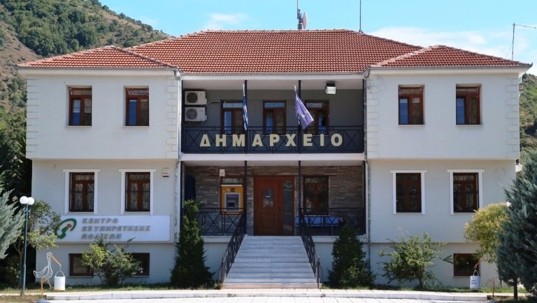 Κλειστά τα σχολεία του Δήμου Πρεσπών αύριο Τρίτη
