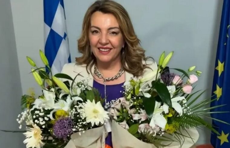 Ανασχηματισμός – Μαρία Αντωνίου: Αποστρατεία λόγω… προαγωγής νεοτέρων;;;