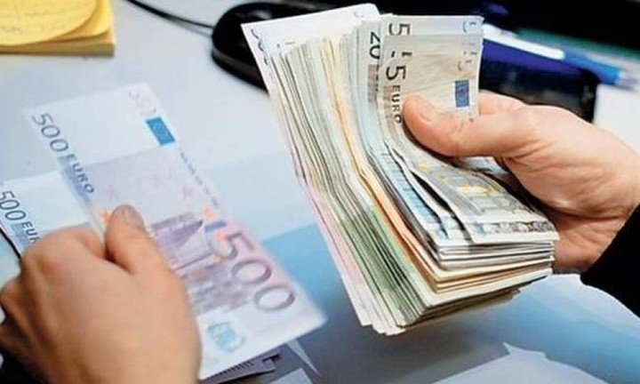 Συντάξεις Απριλίου: Πότε πληρώνεται Δημόσιο, ΙΚΑ, ΝΑΤ, ΟΑΕΕ