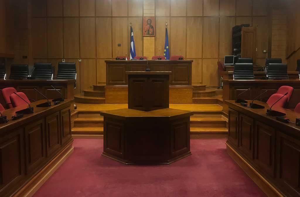 Αναβολή συνεδρίασης Περιφερειακού Συμβουλίου για τις αρκούδες