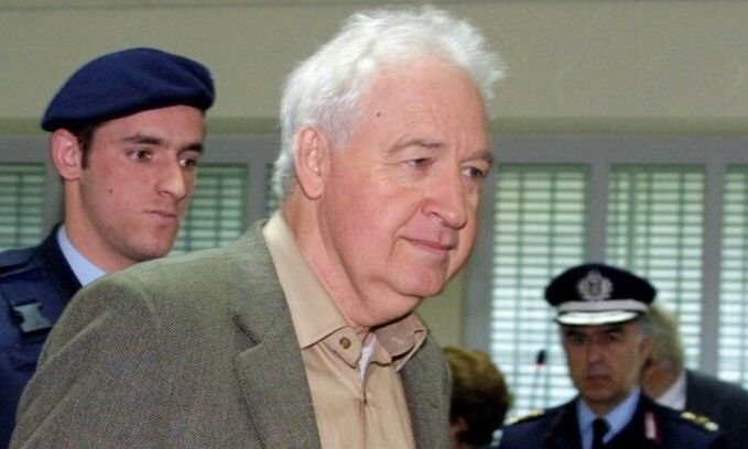 Αποφυλακίστηκε ο αρχηγός της «17 Νοέμβρη» Αλέξανδρος Γιωτόπουλος