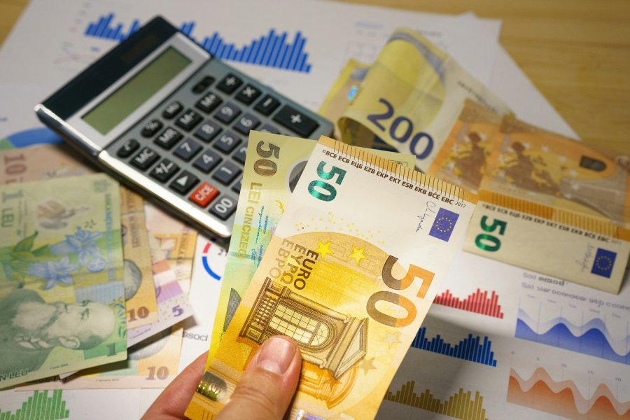 Η Ελλάδα και η Ευρώπη: Τι αποκαλύπτει νέα μελέτη για τις αποταμιεύσεις των νοικοκυριών